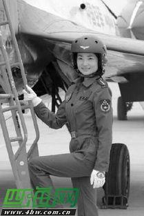 余旭遗体照片是谁抱的,感人瞬间，谁怀抱英雄最后一刻